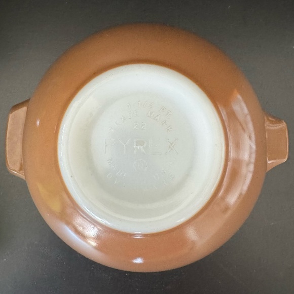 Vintage PYREX Town & Country cinderella mixing bowls - 440 Complete Set - Picture 3 of 14